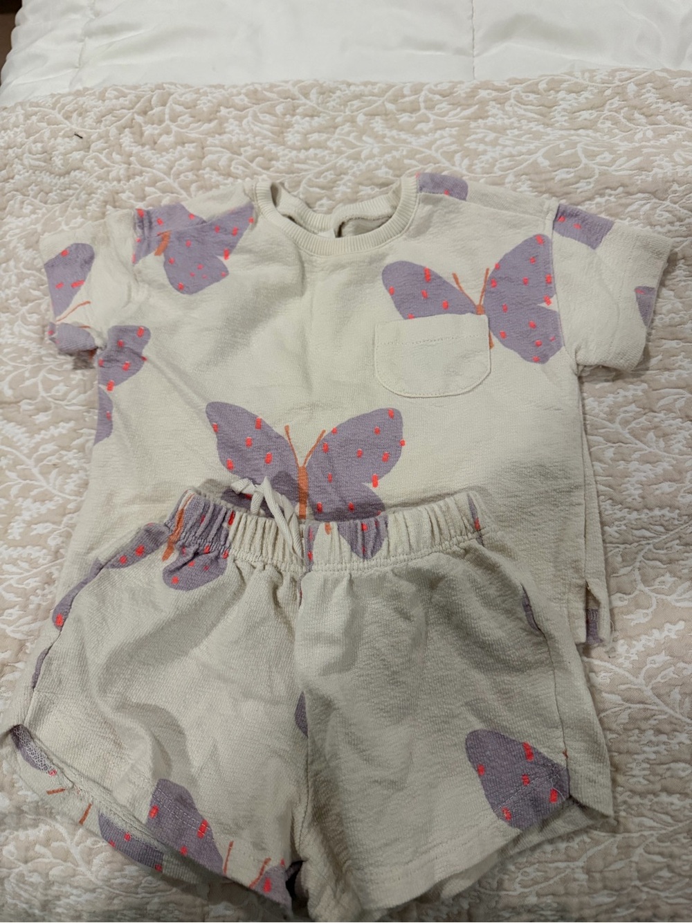 Zara Butterfly Print Lounge Set - Cream & Lavender